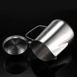 Milchaufschäumkrug mit Deckel – Barista-Werkzeug aus Edelstahl für Latte Cappuccino