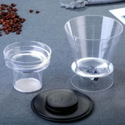 Mini Cold Brew Coffee Maker – Kompakter Brüher für Eiskaffee