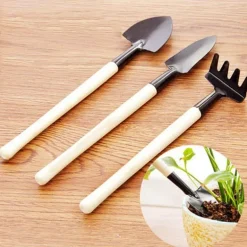 Mini-Gartengeräte-Set - Balkonpflanzen-Pflegeset aus Holz