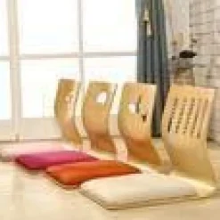Minimalistischer japanischer Stuhl ohne Beine – Moderne, zeitgenössische Sitzmöbel