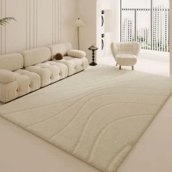 Minimalistischer Plüsch-Teppich – Weicher Teppich für modernes Dekor