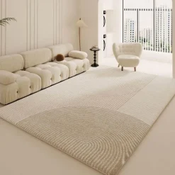 Minimalistischer Plüsch-Teppich – Weicher Teppich für modernes Dekor