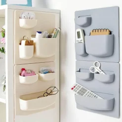 Minimalistischer Wand-Organizer – Aufbewahrungslösung ohne Bohren in sanften Pastelltönen