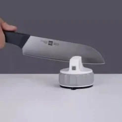 Mini-Messerschärfer – Dreifach-Schleifstein mit Super-Absaugung