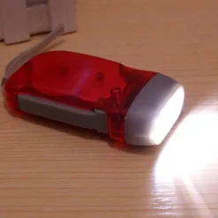 Mini-Notfall-Taschenlampe - Überlebenslicht für den Außenbereich