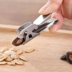 Mini-Nussöffner – Kreatives Küchengerät zum einfachen Nüsseknacken
