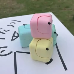 Mini-Zappelwürfel – Infinity-Stressabbau-Spielzeug