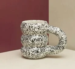 Modera Thick Ceramic Mug – Modern Ribbed Sculpted Coffee Cup