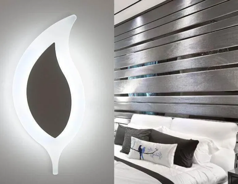Modern Leaf Wall Lamp - Chic Home Lighting Decor