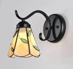 Modern Mediterranean Wall Lamp - Stylish Accent Lighting