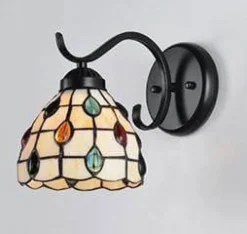 Modern Mediterranean Wall Lamp - Stylish Accent Lighting