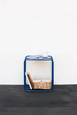 Modern Minimalist Metal Coffee Table – Small Luxury Center Table