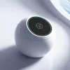 Moderne beheizte Toilette mit integriertem Wassertank