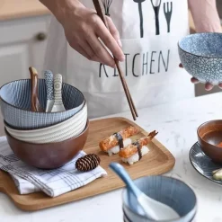 Moderne japanische Keramikschalen – elegantes klassisches Essgeschirr