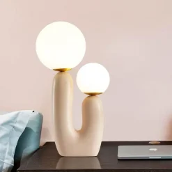 Moderne Schreibtischlampe – Kreative Beleuchtungslösung für Zuhause