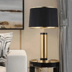 Moderne Tischlampe – Elegante Leuchte