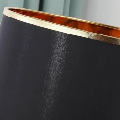 Moderne Tischlampe – Elegante Leuchte