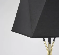 Moderne verstellbare Stehlampe – stilvolle Beleuchtungslösung