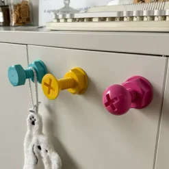 Moderner Beistelltisch aus Holz – Stilvolle Akzentmöbel