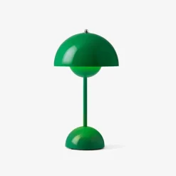 Moderner Beistelltisch aus Holz – Stilvolle Akzentmöbel