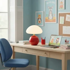 Moderner Beistelltisch aus Holz – Stilvolle Akzentmöbel