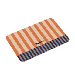 Moderner Beistelltisch aus Holz – Stilvolle Akzentmöbel