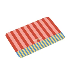 Moderner Beistelltisch aus Holz – Stilvolle Akzentmöbel