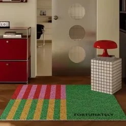 Moderner Beistelltisch aus Holz – Stilvolle Akzentmöbel