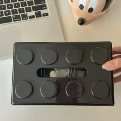 Moderner Beistelltisch aus Holz – Stilvolle Akzentmöbel