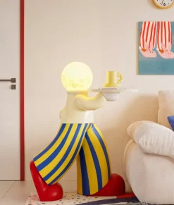 Moderner Beistelltisch aus Holz – Stilvolle Akzentmöbel