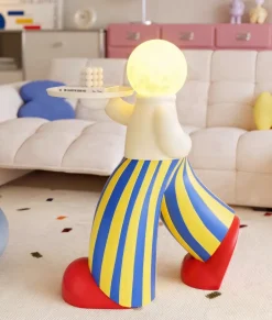 Moderner Beistelltisch aus Holz – Stilvolle Akzentmöbel