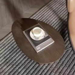 Moderner Beistelltisch für das Wohnzimmer, eleganter Akzenttisch für stilvolles Dekor