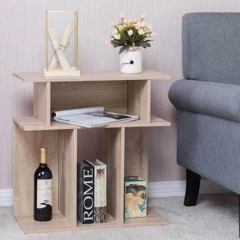Moderner Beistelltisch fürs Sofa mit Stauraum – Akzenttisch in Holzoptik