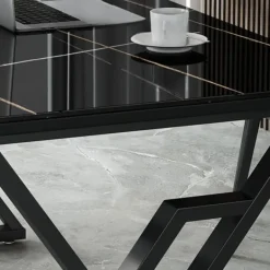 Moderner Büroschreibtisch – Stilvolle Möbel für den Heimarbeitsplatz