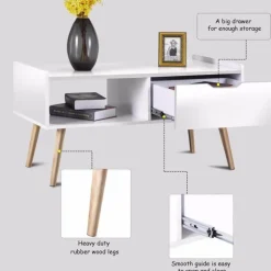Moderner Couchtisch aus weißem Holz mit Stauraum – Funktionale Möbel