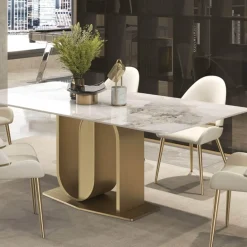 Moderner Esstisch aus Schiefer – elegante Möbel für stilvolle Wohnungen