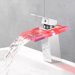 Moderner LED-Wasserhahn aus Messing – zeitgenössische Wasserfall-Badezimmerarmatur