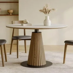 Moderner Ornella Esstisch – Elegante zeitgenössische Möbel