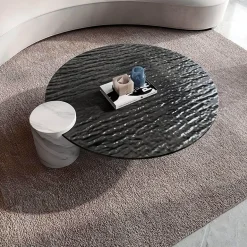 Moderner rustikaler Couchtisch - Akzenttisch aus Holz