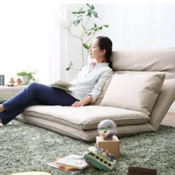 Modernes japanisches Bodensofa ohne Beine – minimalistische Wohnzimmermöbel