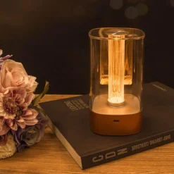 Modernes LED-Säulennachtlicht – Stilvolles Ambientedekor für jeden Raum