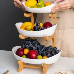 Modernes mehrschichtiges Obst-Snack-Tellerregal – elegante Servierpräsentation