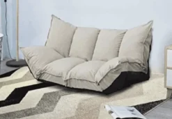 Modernes Schlafsofa ohne Beine mit 2 Kissen