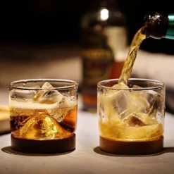 Mountain Whiskey-Gläser – Charmantes Whisky-Becher-Set