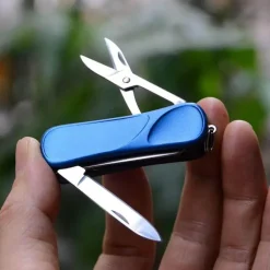 Multitool-Schlüsselanhänger – 10-in-1-EDC-Werkzeug aus Edelstahl