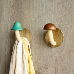 Mystic Mushroom Wandaufhänger - Kleiderständer aus Holz