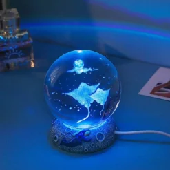 Nachtlicht mit Kristallkugel zum Thema Ozean - Dekorative Lampe der Unterwasserwelt