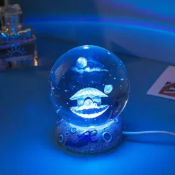 Nachtlicht mit Kristallkugel zum Thema Ozean - Dekorative Lampe der Unterwasserwelt