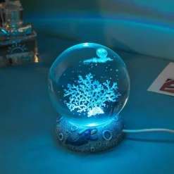 Nachtlicht mit Kristallkugel zum Thema Ozean - Dekorative Lampe der Unterwasserwelt