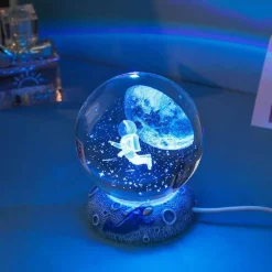 Nachtlicht mit Kristallkugel zum Thema Ozean - Dekorative Lampe der Unterwasserwelt